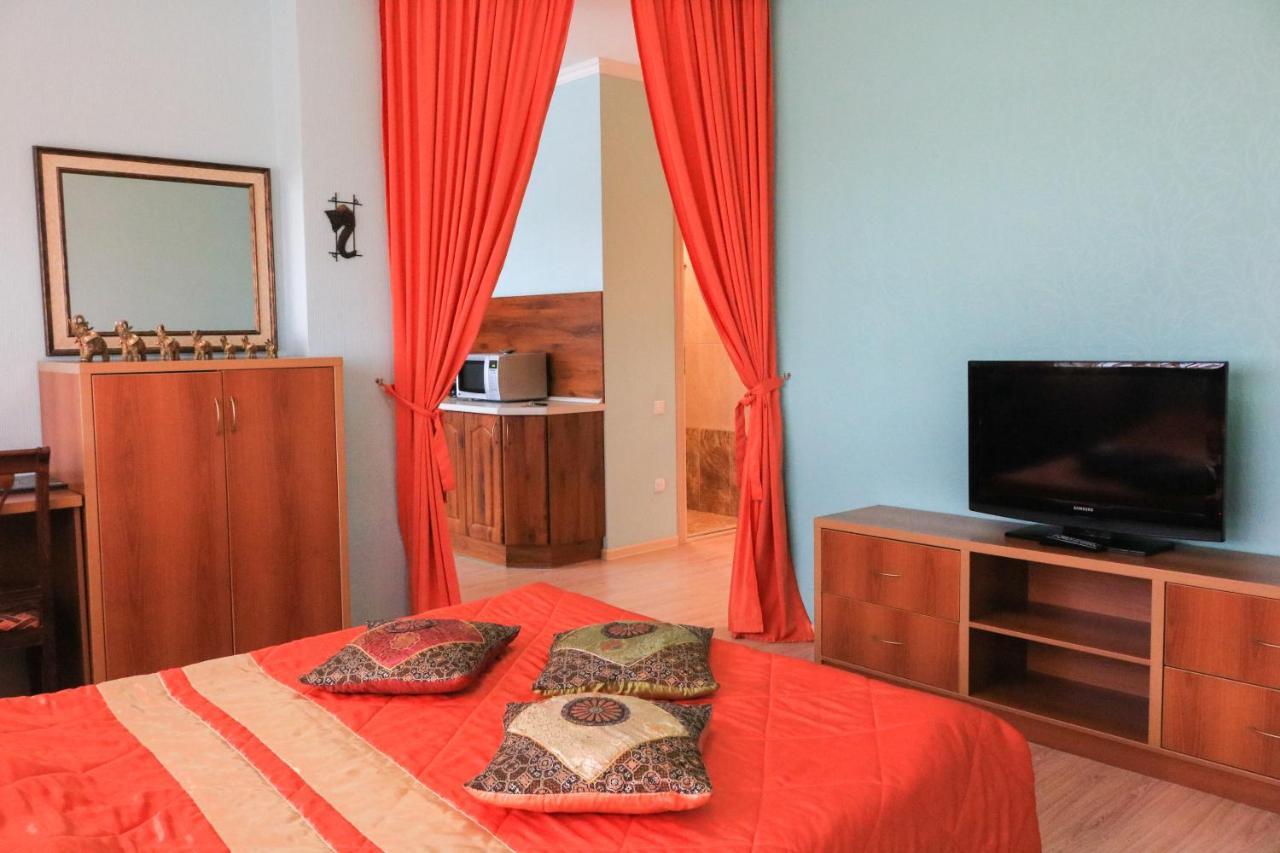 Vip House Hotel Astana Exterior photo